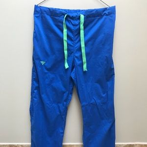 Med Couture scrub pants